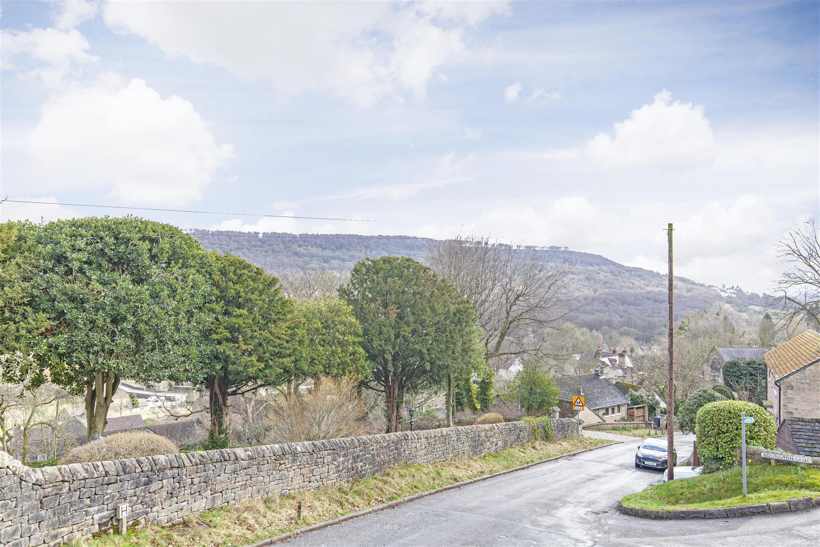 Inglenook, Sir William Hill Road, Grindleford, Hope Valley, S32 2HS
