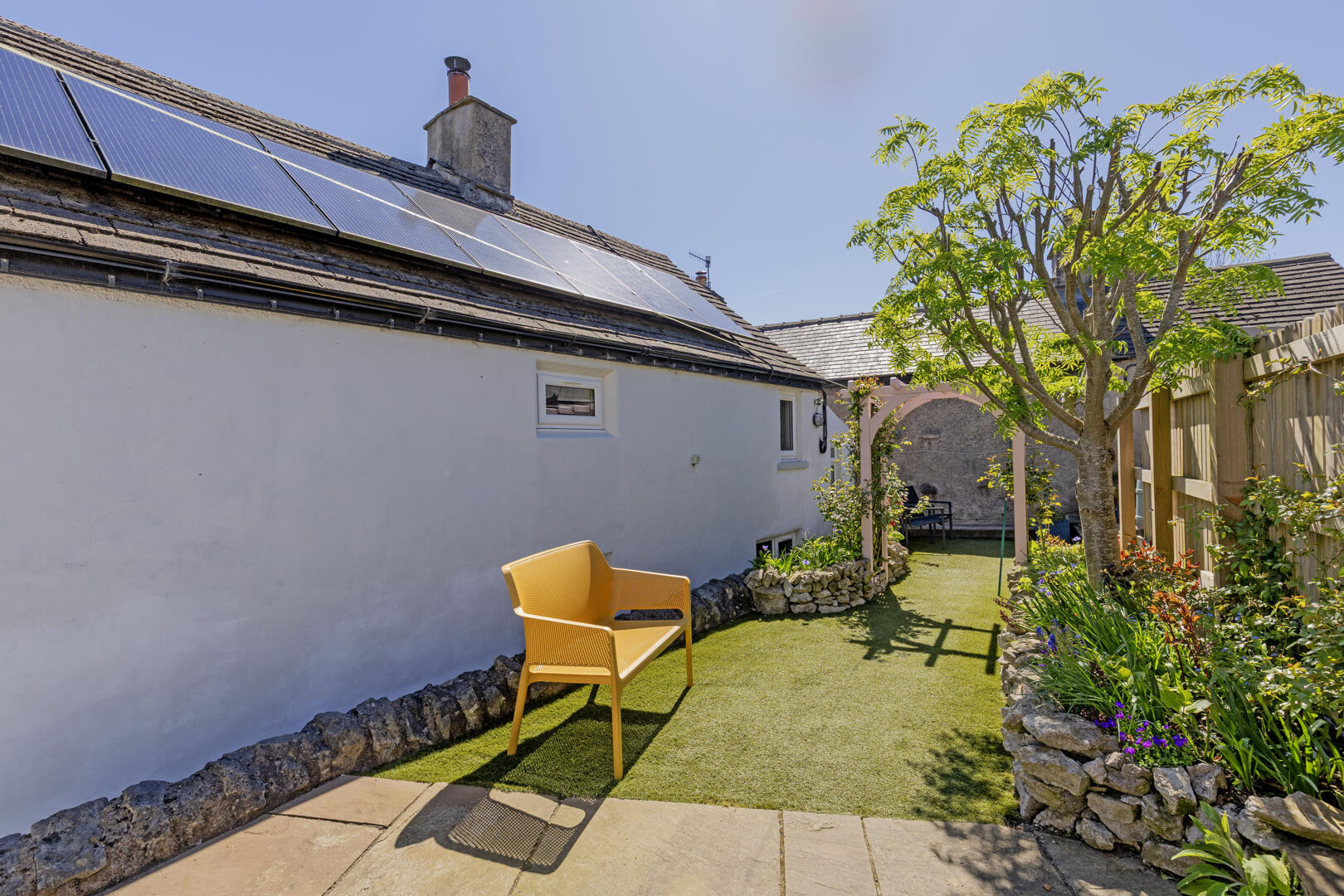 Mountain View, Far Hill, Bradwell, Hope Valley, S33 9HR