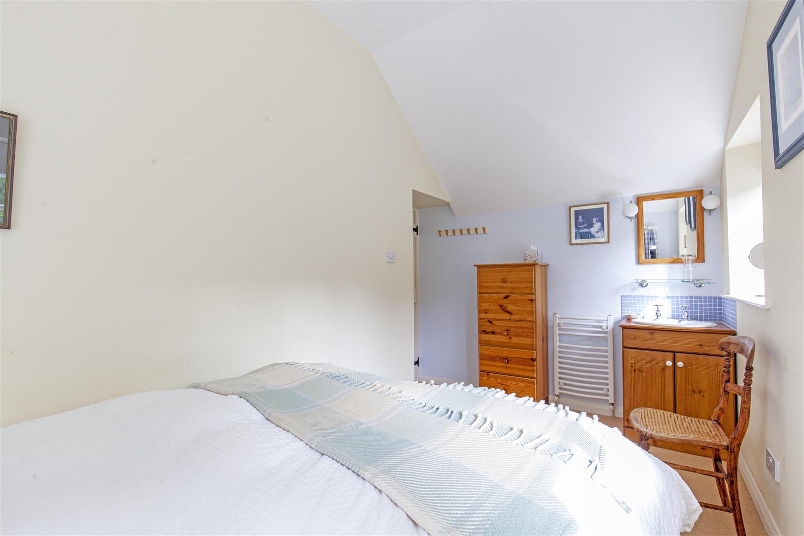 Little Gatehouse, Gatehouse Lane, Hathersage, Hope Valley, S32 1BQ