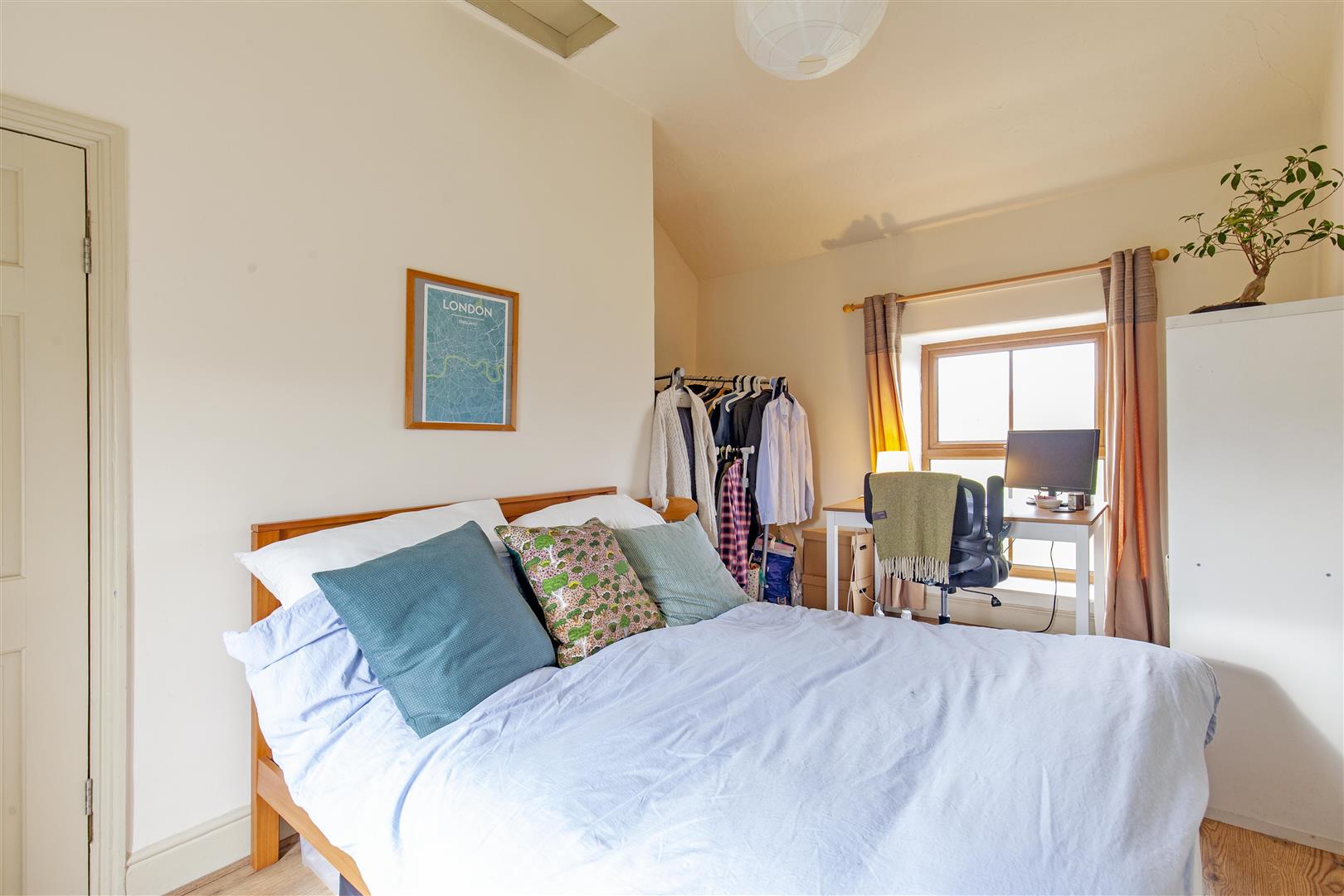 Casula, Charlotte Lane, Bradwell, Hope Valley, S33 9HH