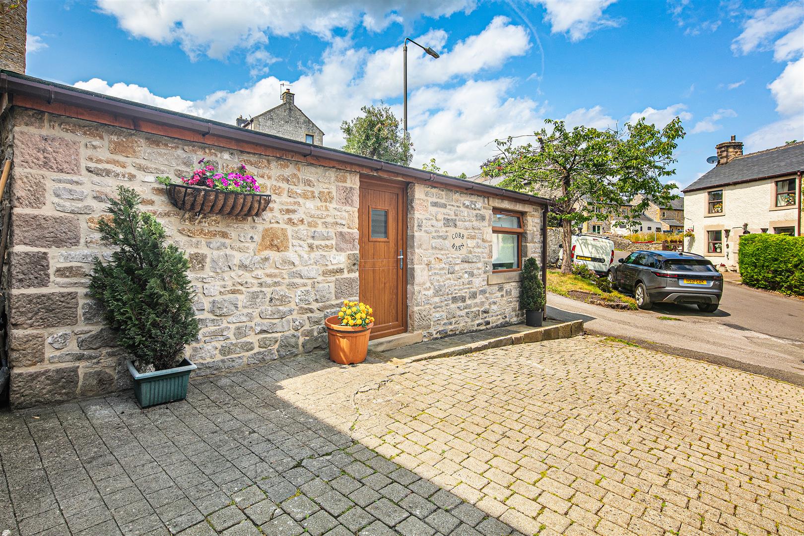 Cobb Barn, Smalldale, Bradwell, Hope Valley, S33 9JQ