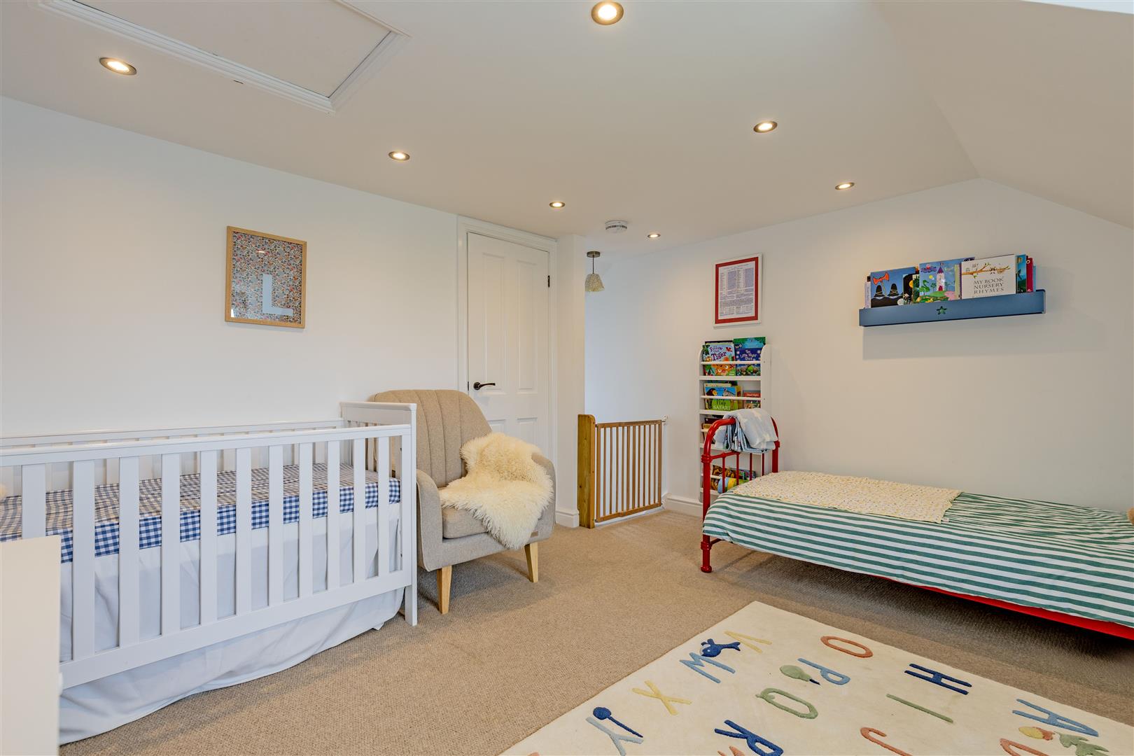 3, Club Row, Eyam, Hope Valley, S32 5QJ