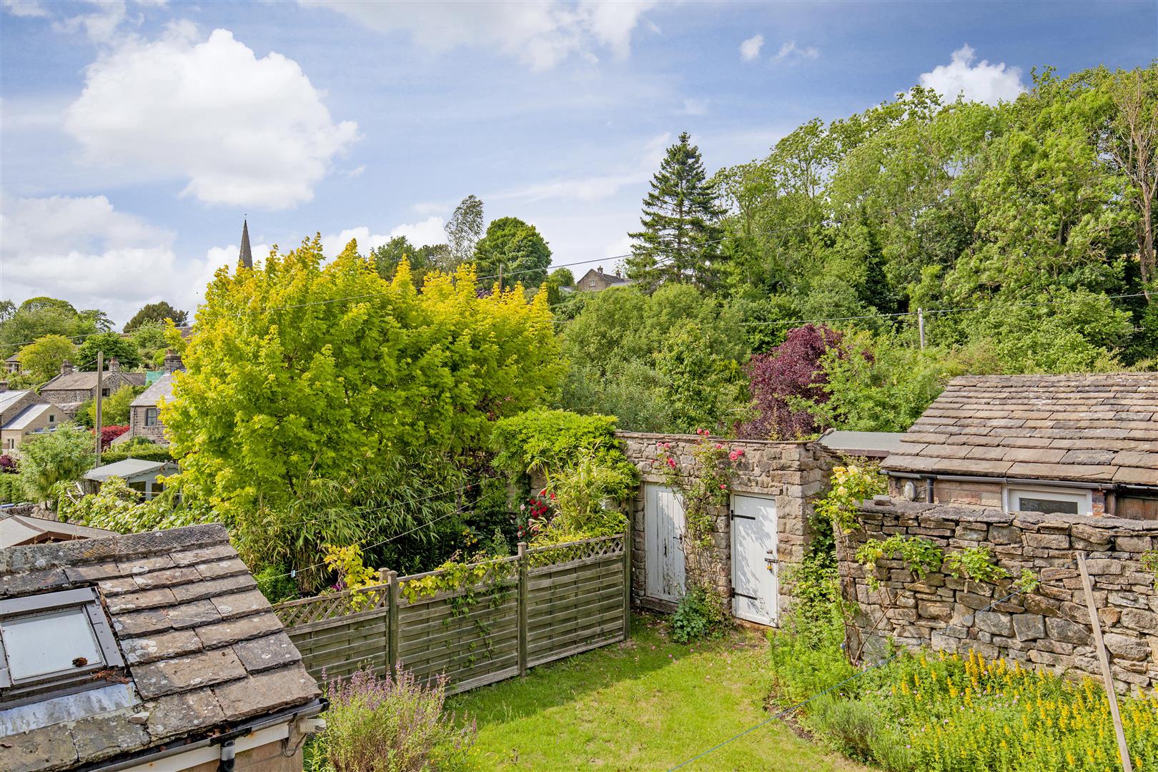 3 Millstone Cottages, The Dale, Hathersage, Hope Valley, S32 1AQ