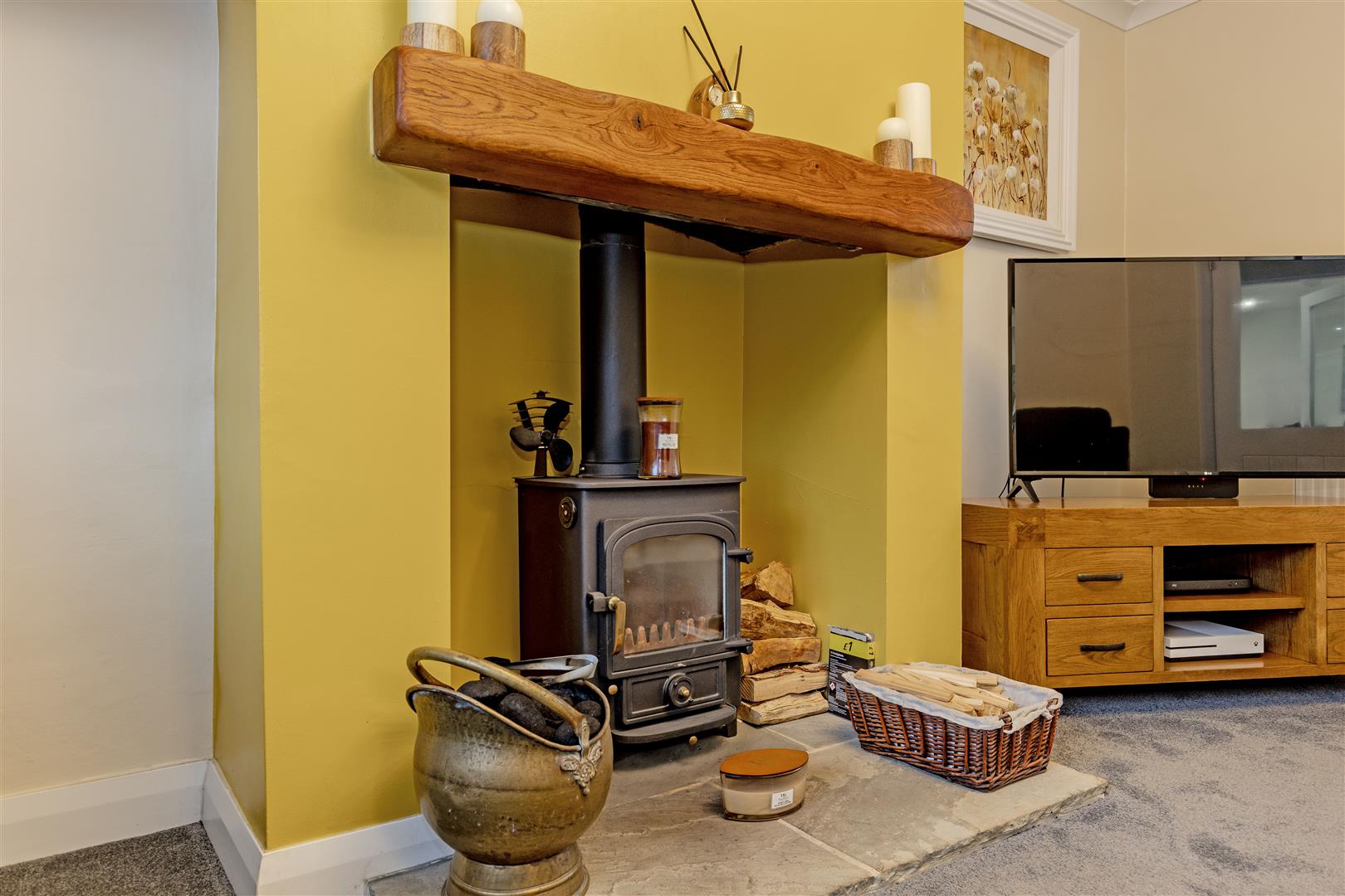 4, Greenhead Park, Bamford, Hope Valley, S33 0AS