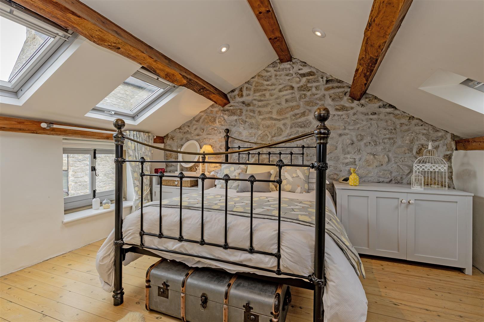 Oldfield Cottage, 56 Hill Head, Bradwell, Hope Valley, S33 9HY