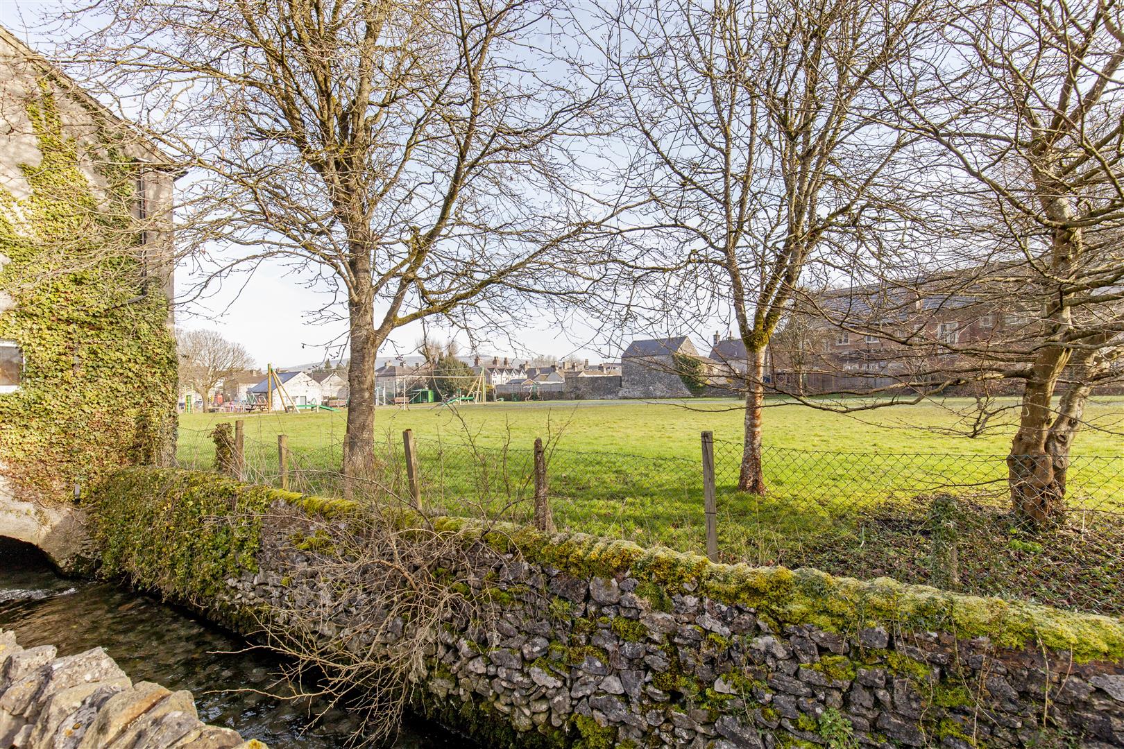 Brook Cottage, Brookside, Bradwell, Hope Valley, S33 9HF