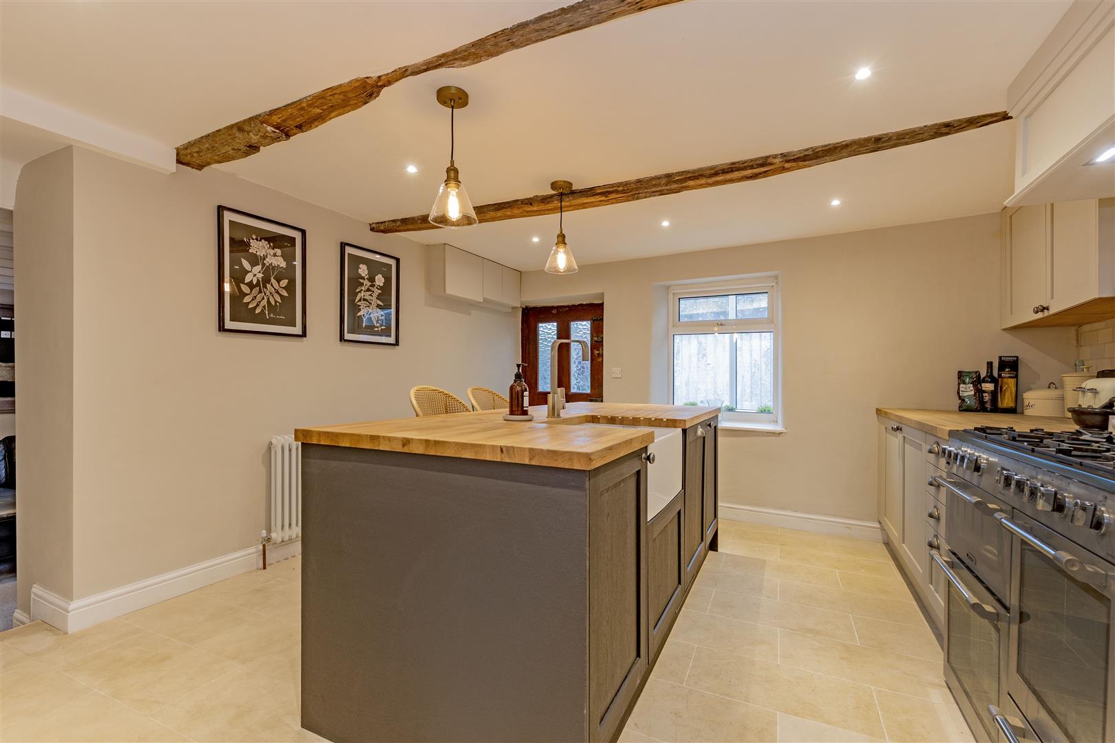 Rock Cottage, The Hills, Bradwell, Hope Valley, S33 9HZ