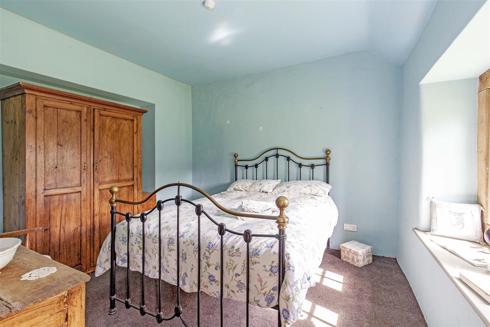 Weir Farm, Edale Road, Hope, Hope Valley, S33 6ZF