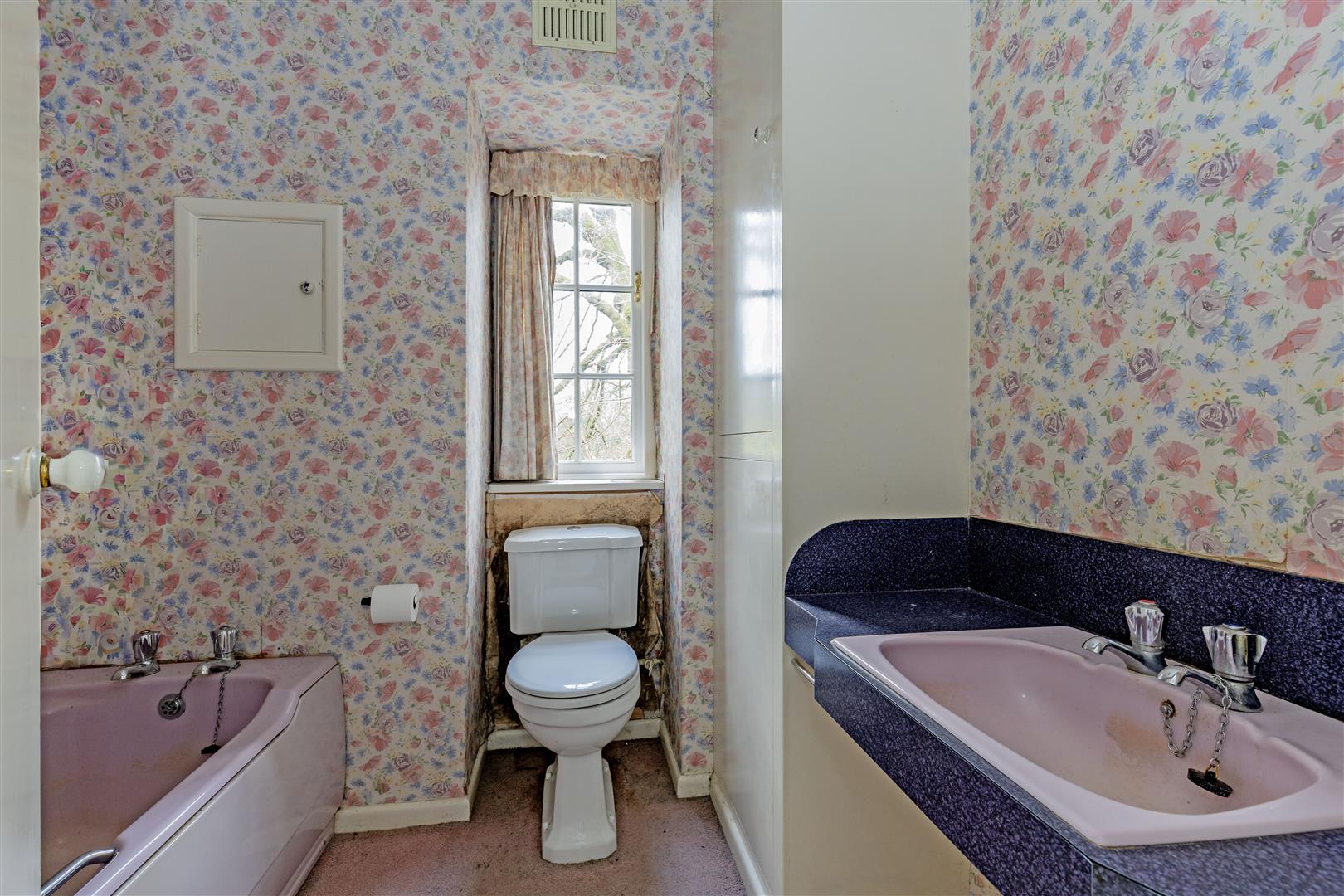 Holly Cottage, Joan Lane, Bamford, Hope Valley, S33 0AW