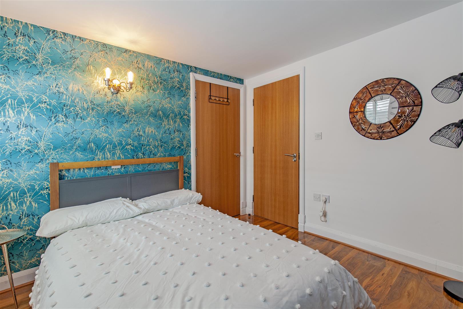 6 Ladybower Lodge, Ashopton Road, Bamford, S33 0BY