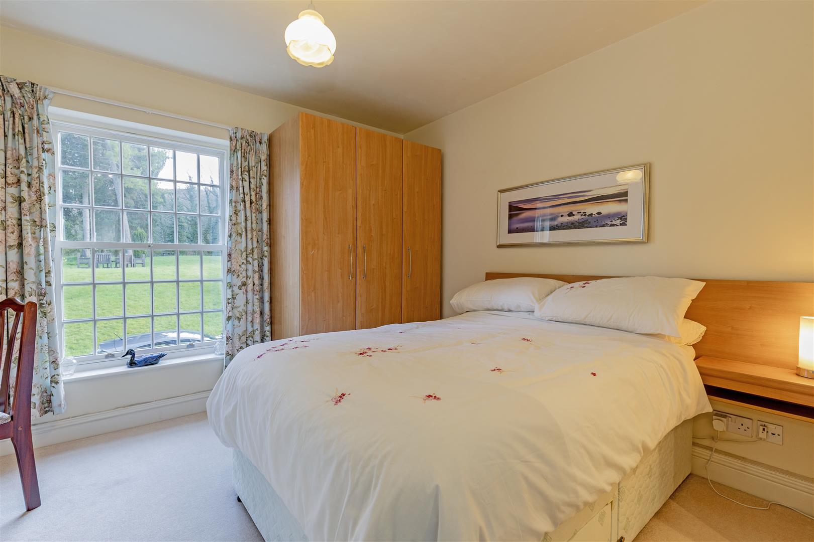 1, Riverside Court, Calver Mill, Calver, Hope Valley, S32 3YW