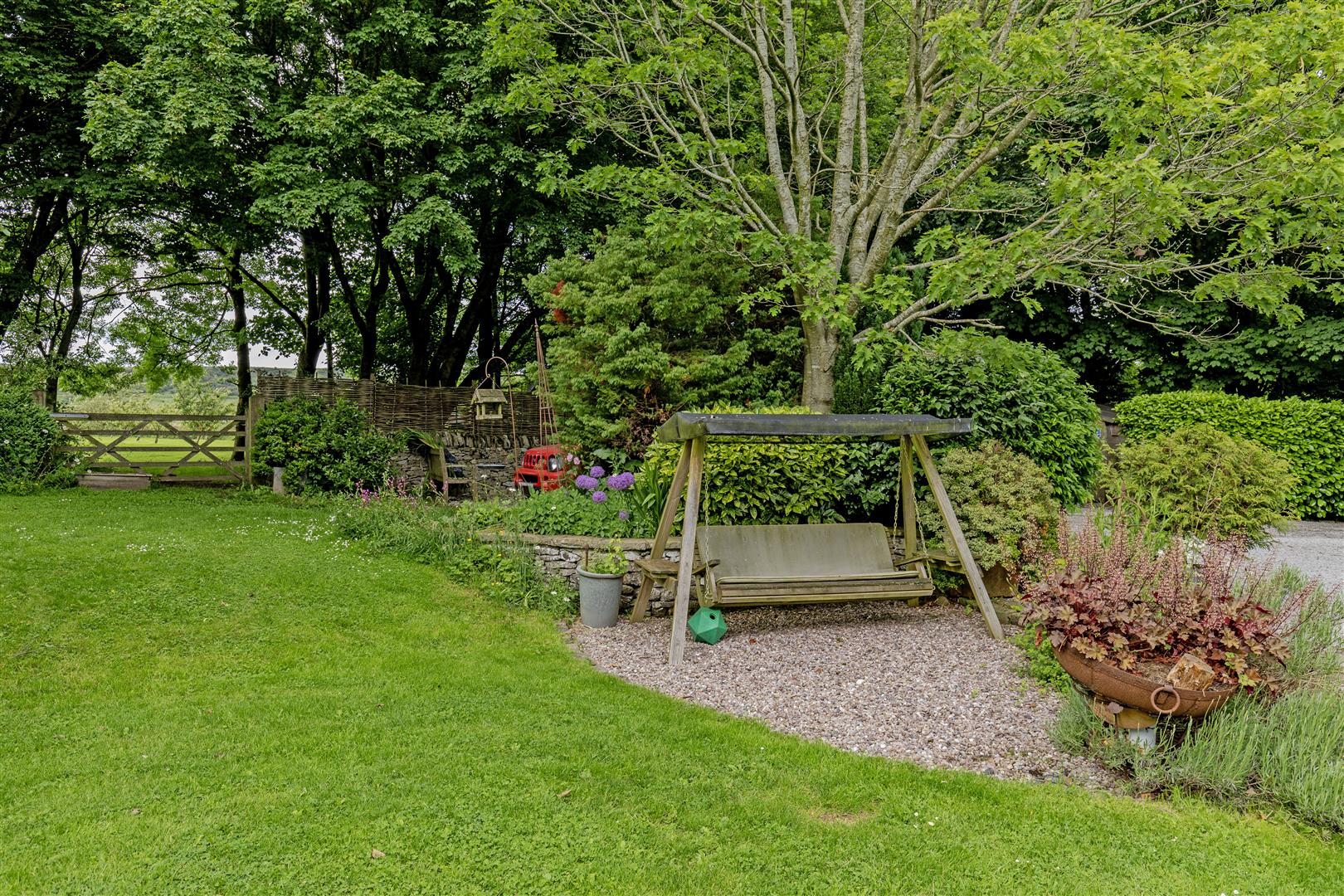 Serendipity Farm, Bradshaw Lane, Foolow, Hope Valley, S32 5QR