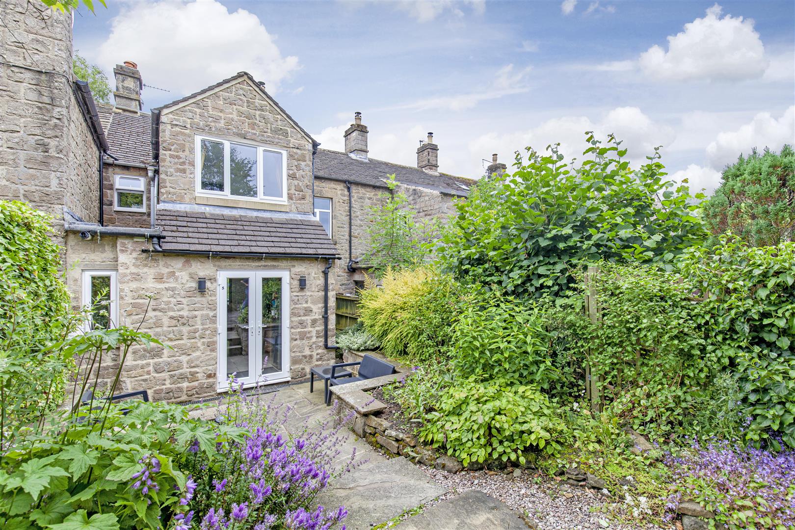 5, Edgemount View, Curbar, Calver, S32 3YX