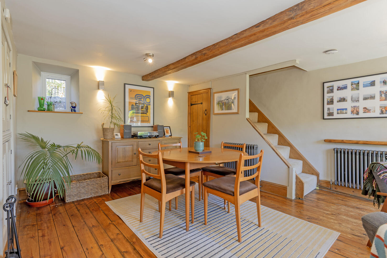 Mountain View, Far Hill, Bradwell, Hope Valley, S33 9HR