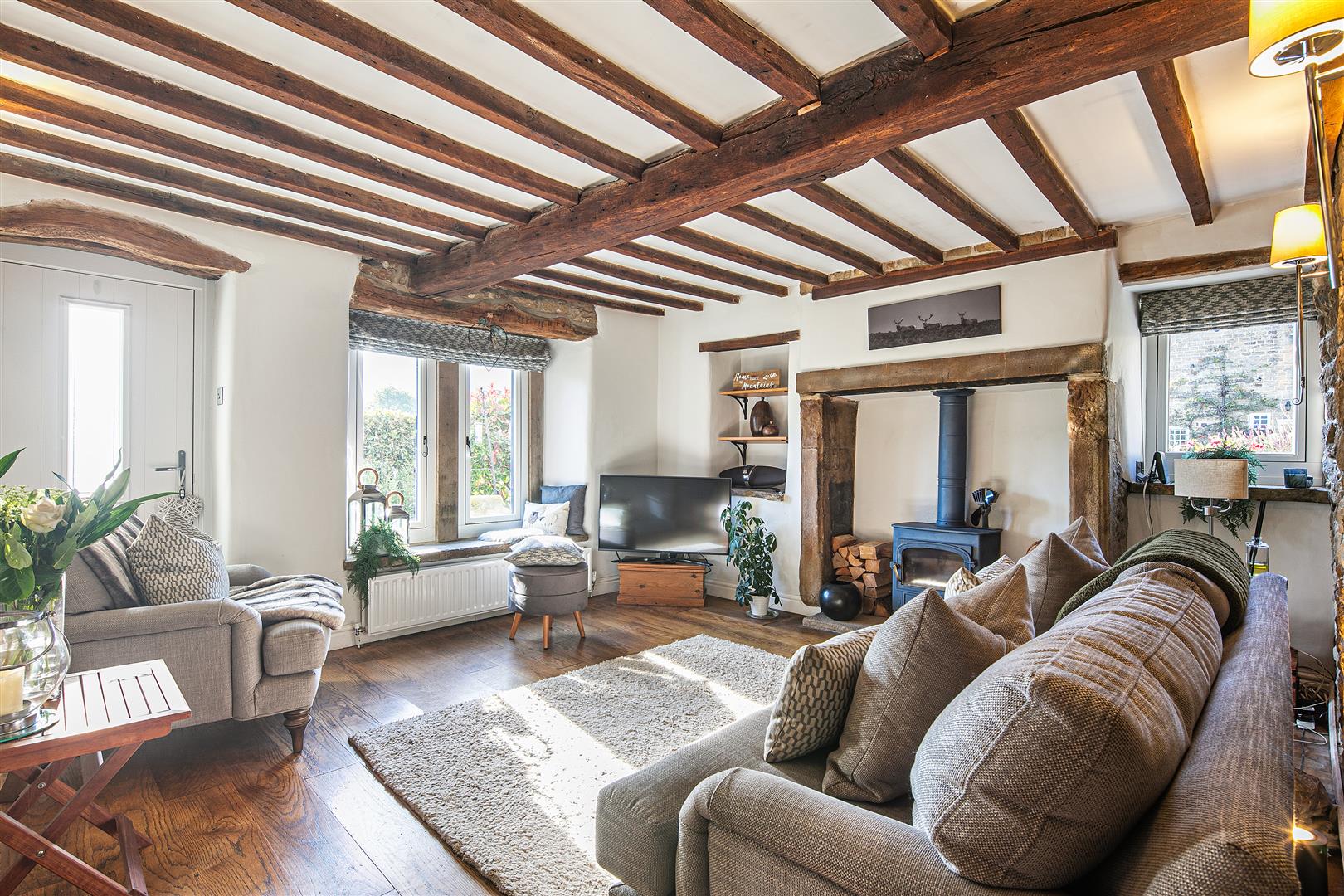 1, The Green, Grindleford, Hope Valley, S32 2HH