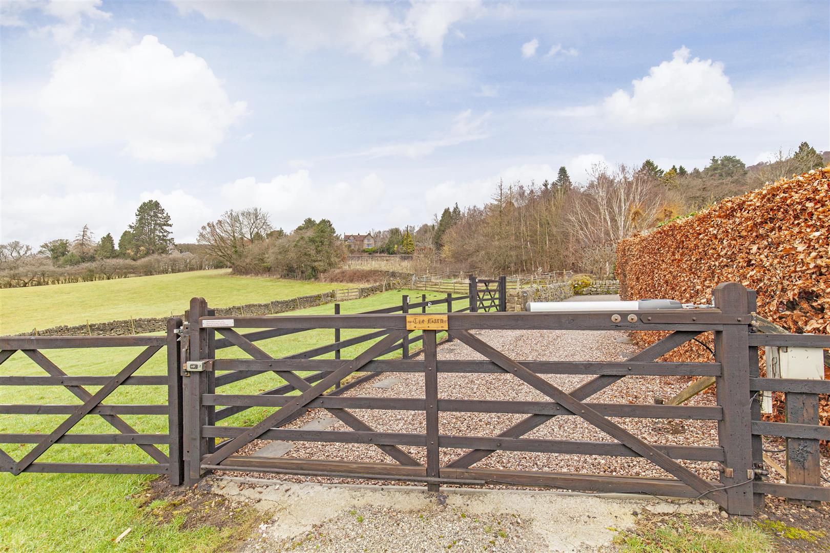 The Barn, Main Road, Grindleford, Hope Valley, S32 2HE