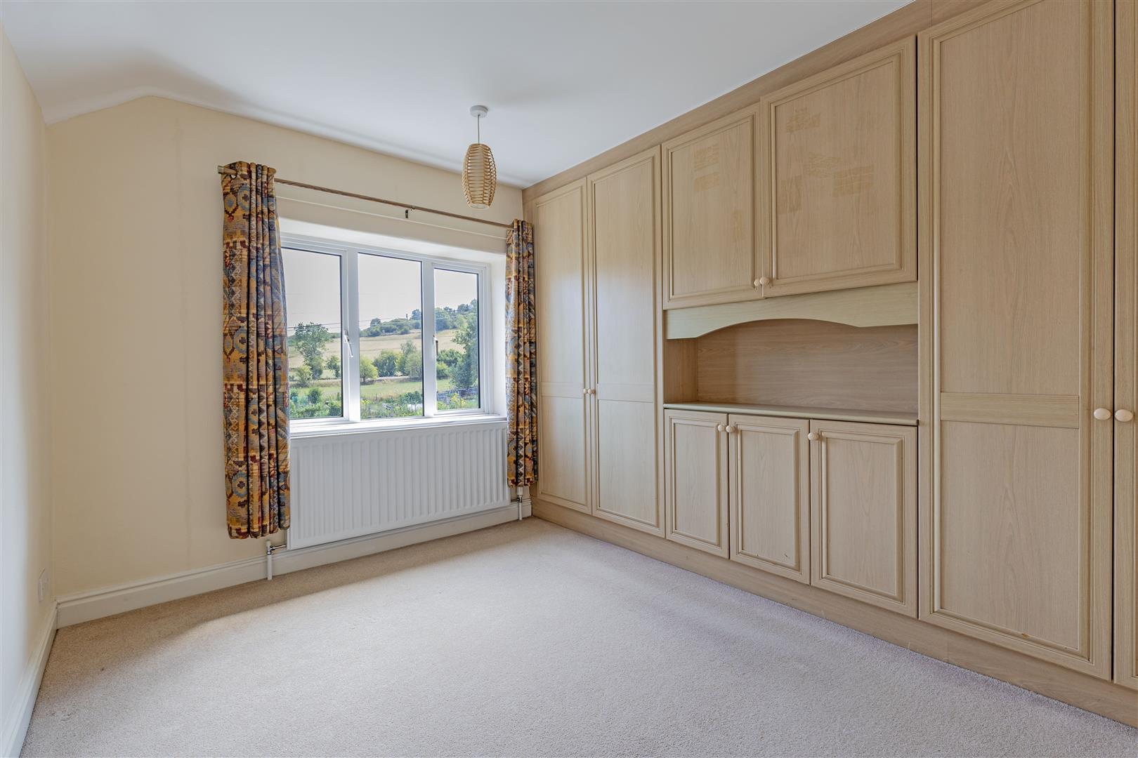 Sunny Croft, Trinkey Lane, Stoney Middleton, Hope Valley, S32 4TX