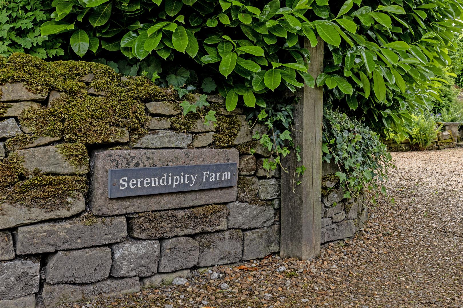 Serendipity Farm, Bradshaw Lane, Foolow, Hope Valley, S32 5QR