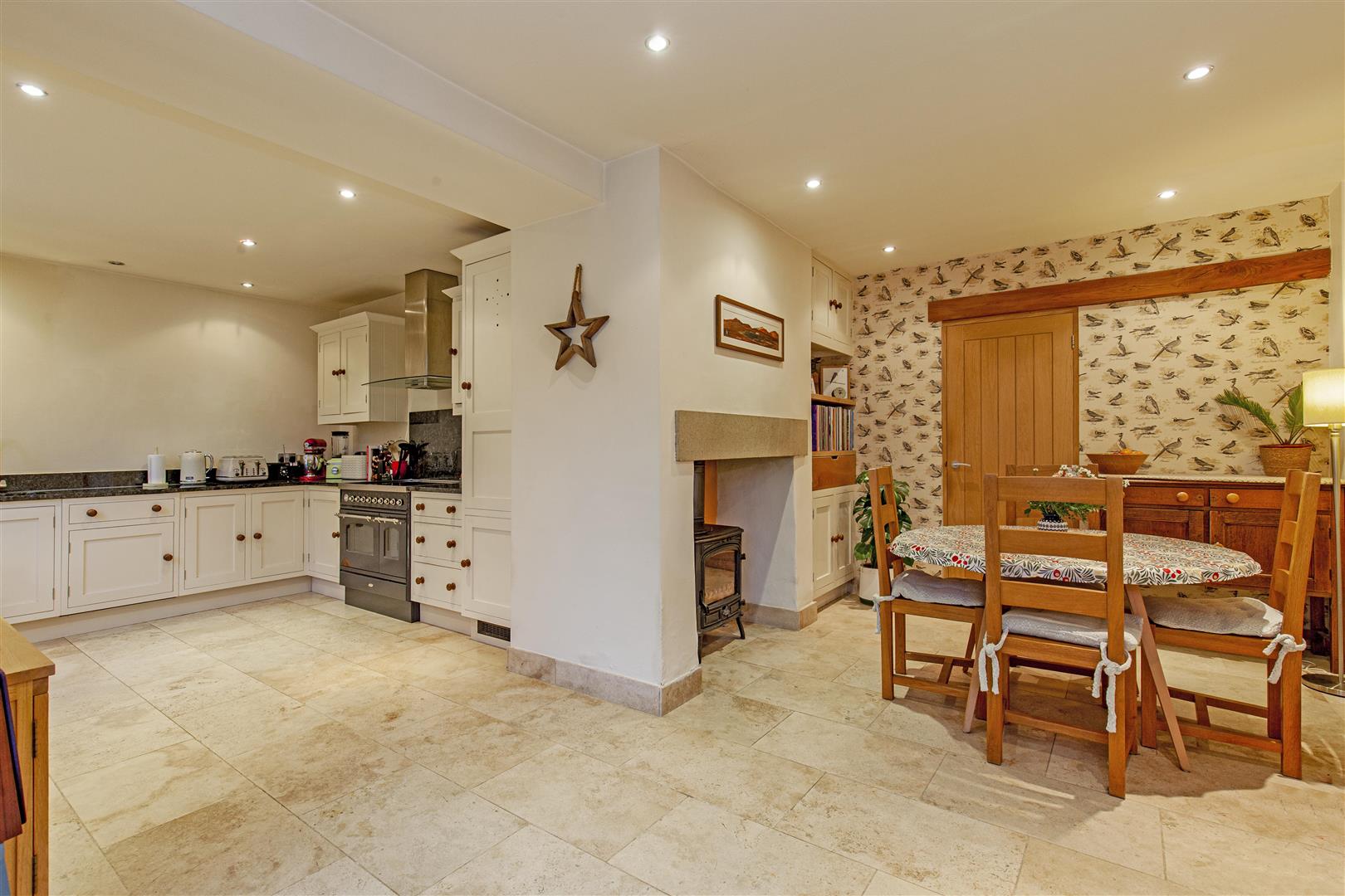 2 Highfield View, Townhead, Eyam, Hope Valley, S32 5RE