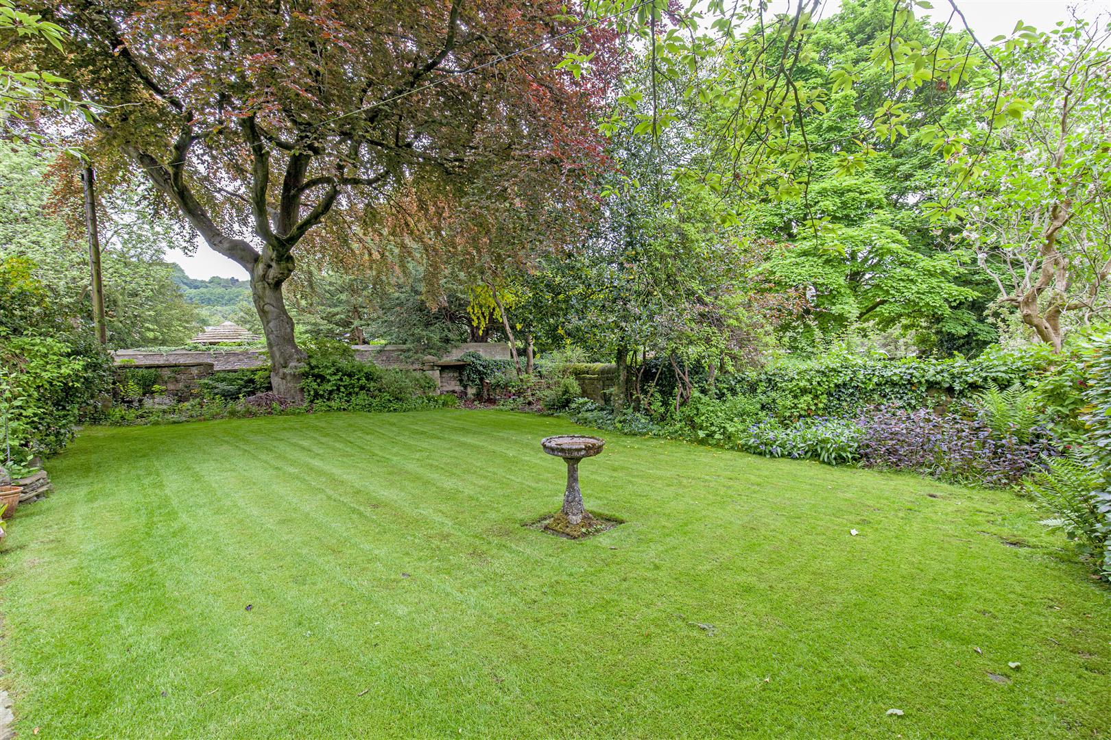 The Brick House, Church Street, Eyam, Hope Valley, S32 5QH