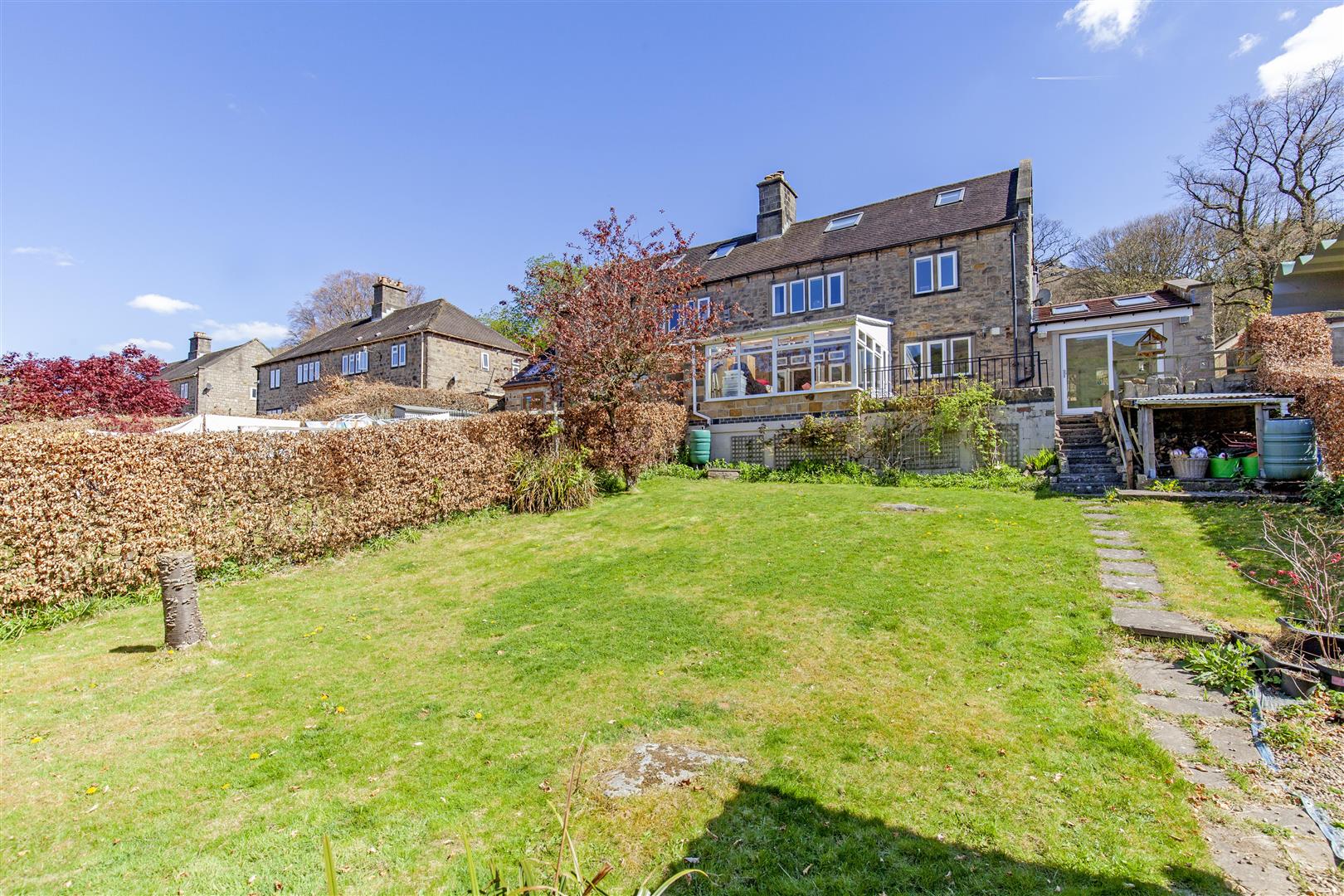 3, Bemrose Gate, Bamford, Hope Valley, S33 0AE