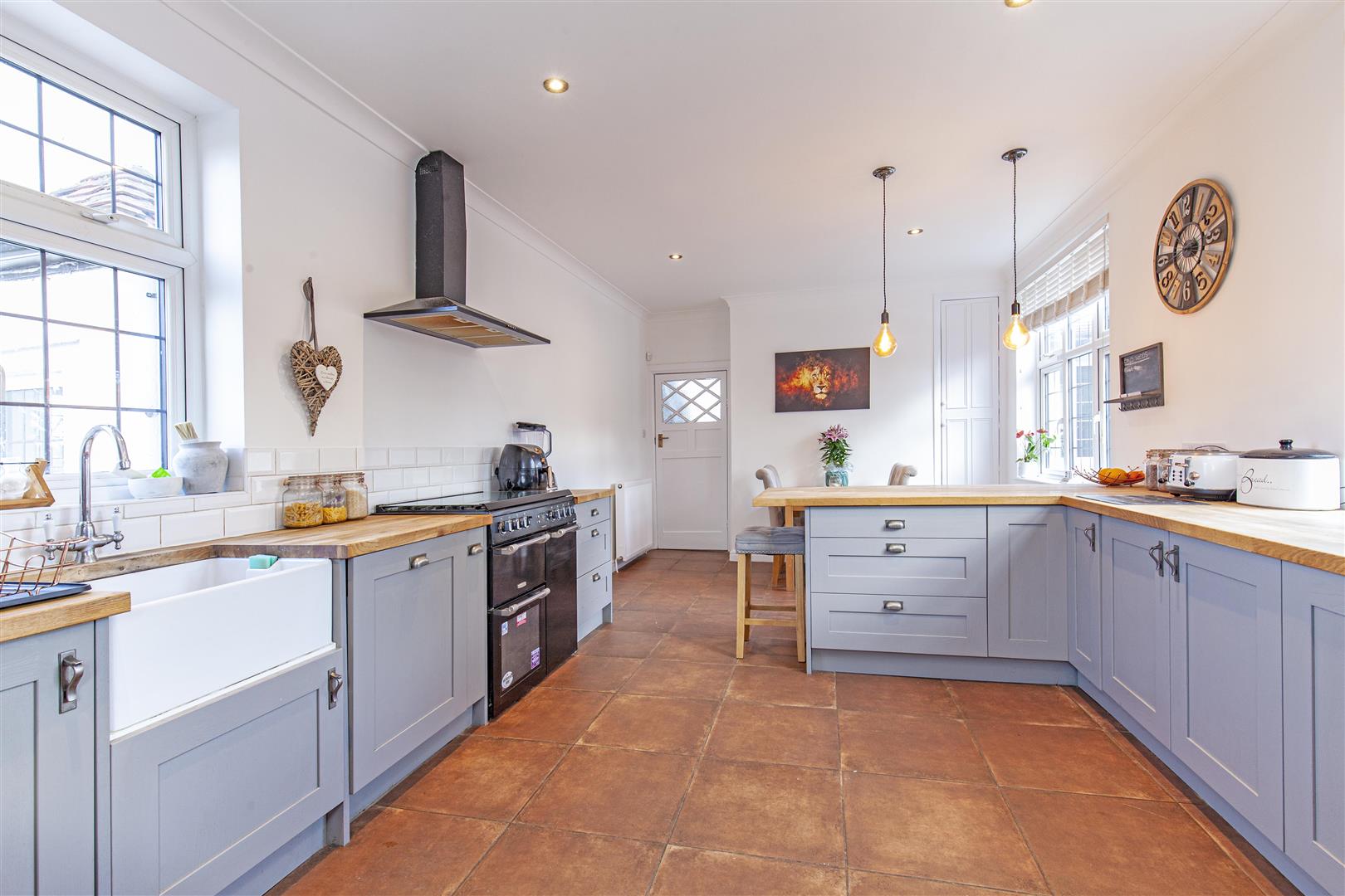 Larkrise, Saltergate Lane, Bamford, Hope Valley, S33 0BE