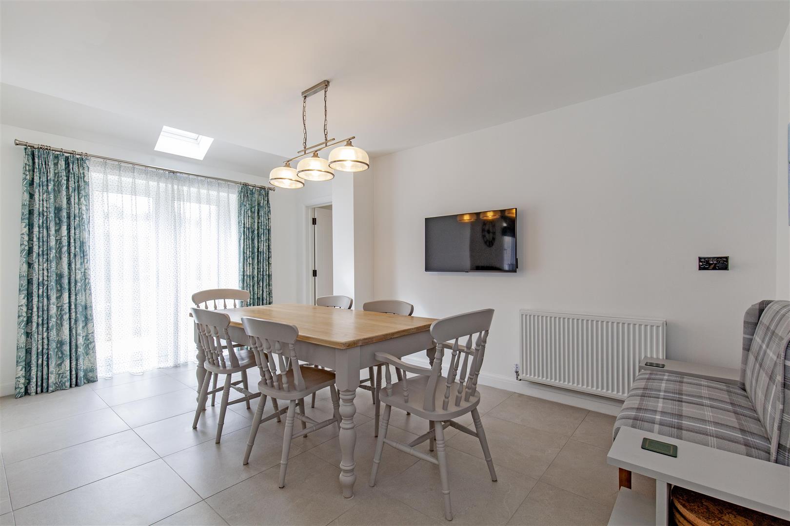 17, Swift Close, Bradwell, Hope Valley, S33 9AE