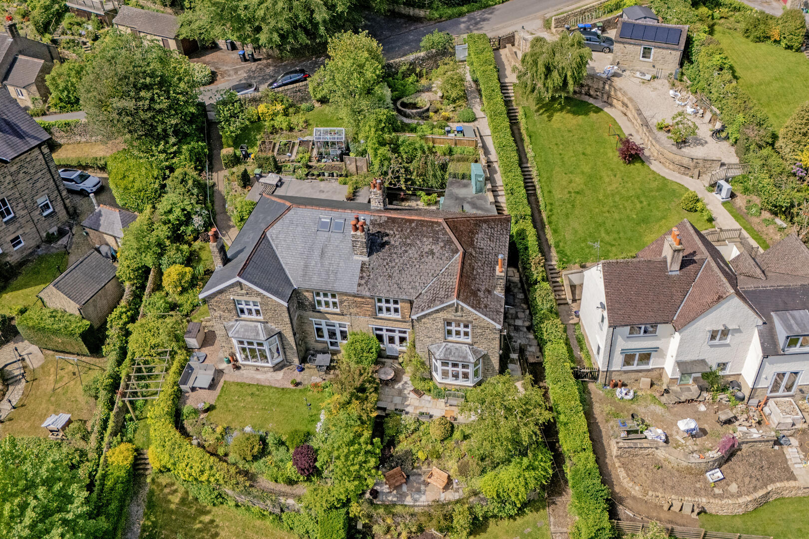 High Mead, Sir William Hill Road, Grindleford, Hope Valley, S32 2HS
