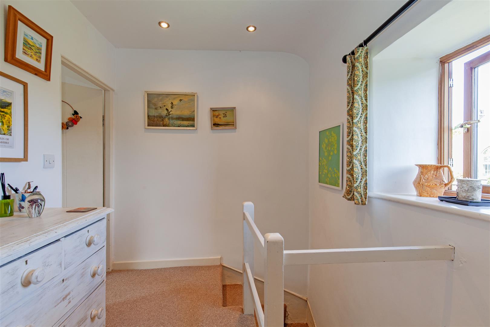 2 Elderbank, Hugh Lane, Bradwell, Hope Valley, S33 9JB