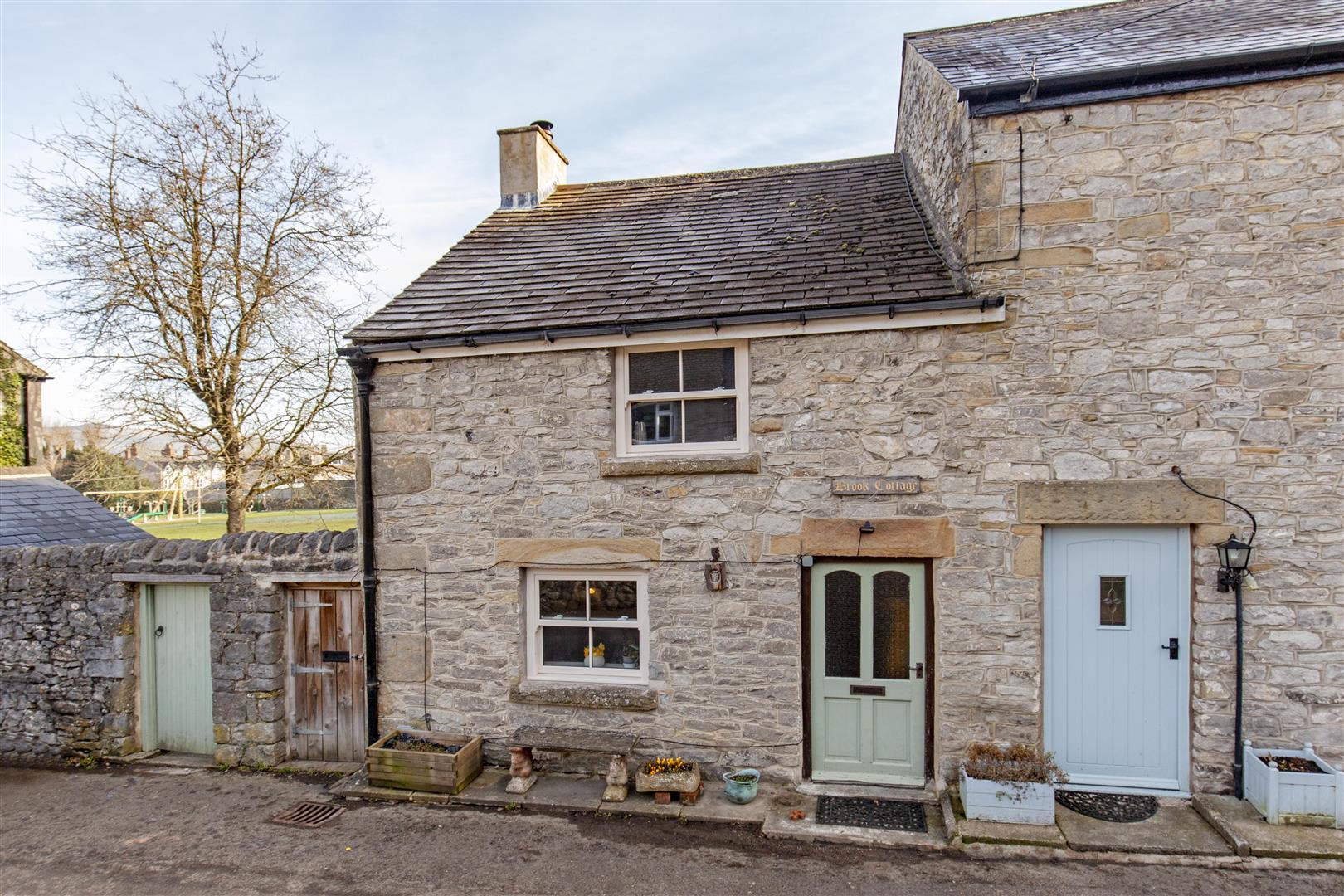 Brook Cottage, Brookside, Bradwell, Hope Valley, S33 9HF