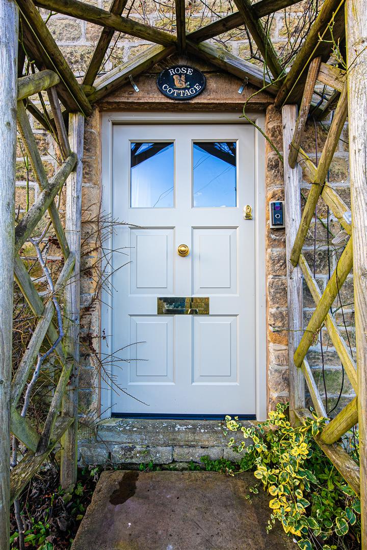 Rose Cottage, The Green, Grindleford, Hope Valley, S32 2HH