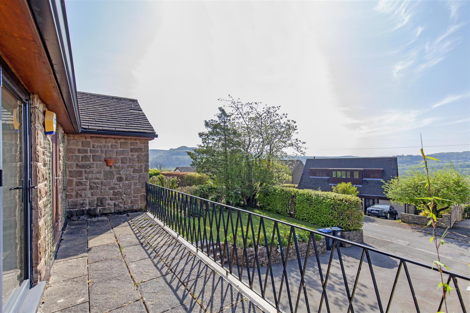 Boldre Stone, Ranmoor Lane, Hathersage, S32 1BW