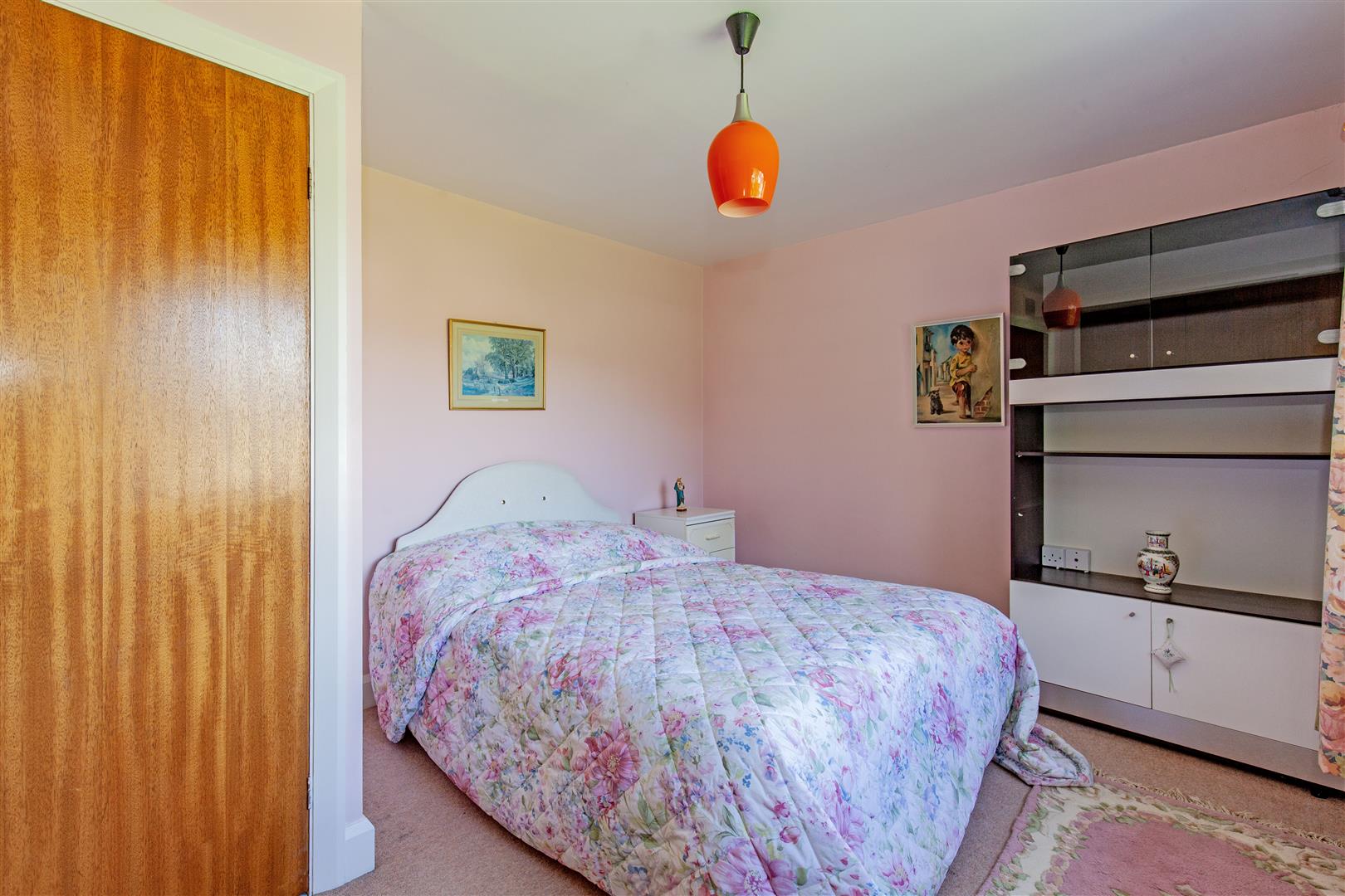 Strebor House, 4 St. Helens Croft, Grindleford, Hope Valley, S32 2JG