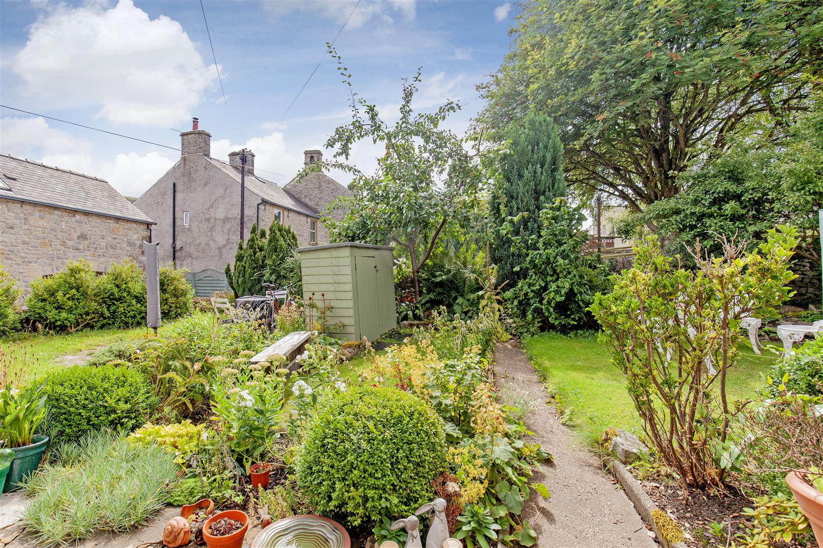 2 Elderbank, Hugh Lane, Bradwell, Hope Valley, S33 9JB