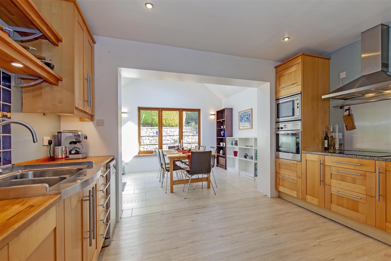 Boldre Stone, Ranmoor Lane, Hathersage, S32 1BW