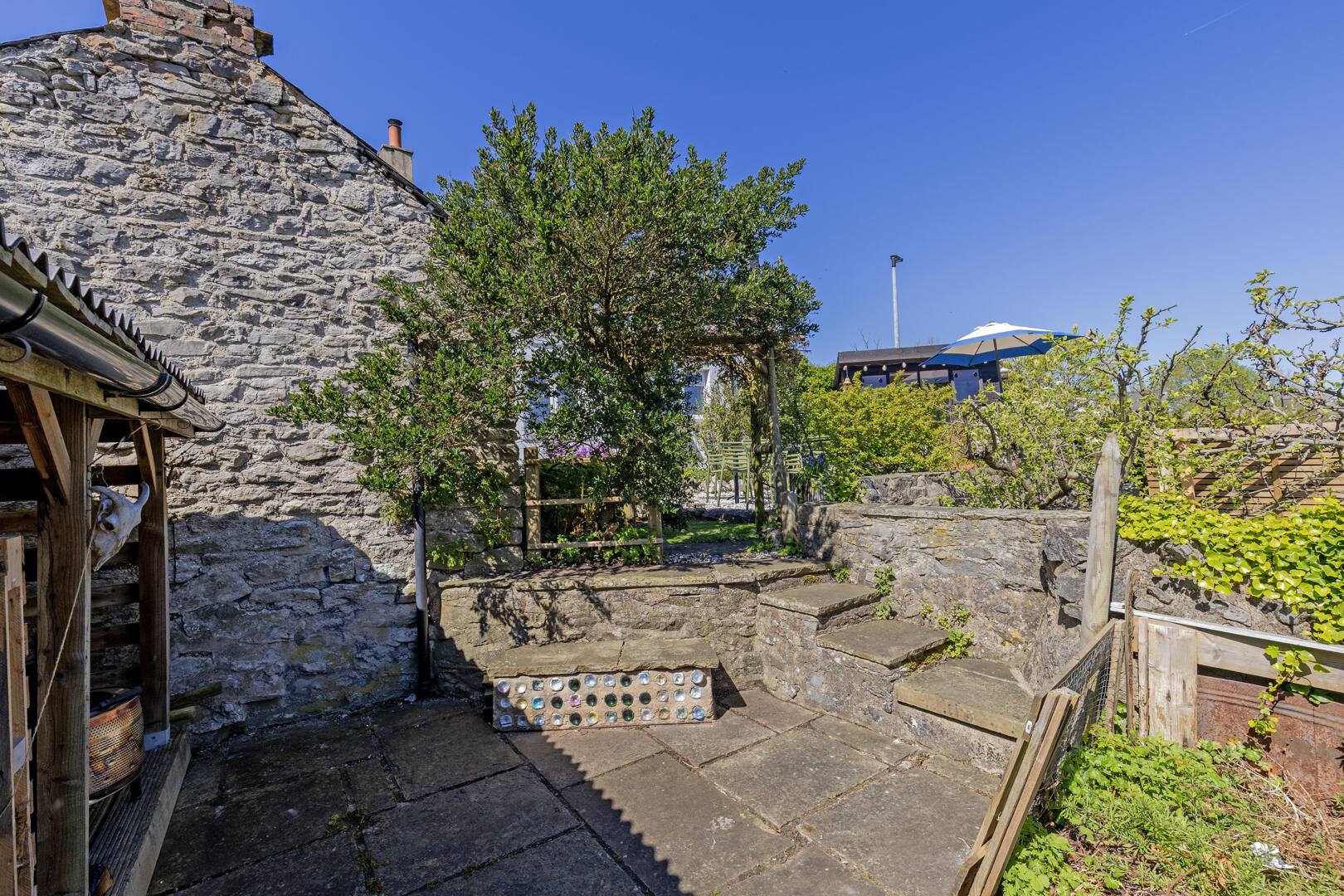 Mountain View, Far Hill, Bradwell, Hope Valley, S33 9HR