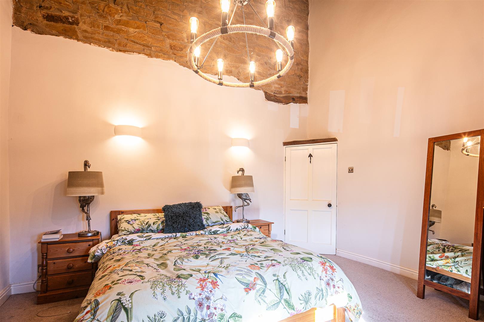 1, The Green, Grindleford, Hope Valley, S32 2HH