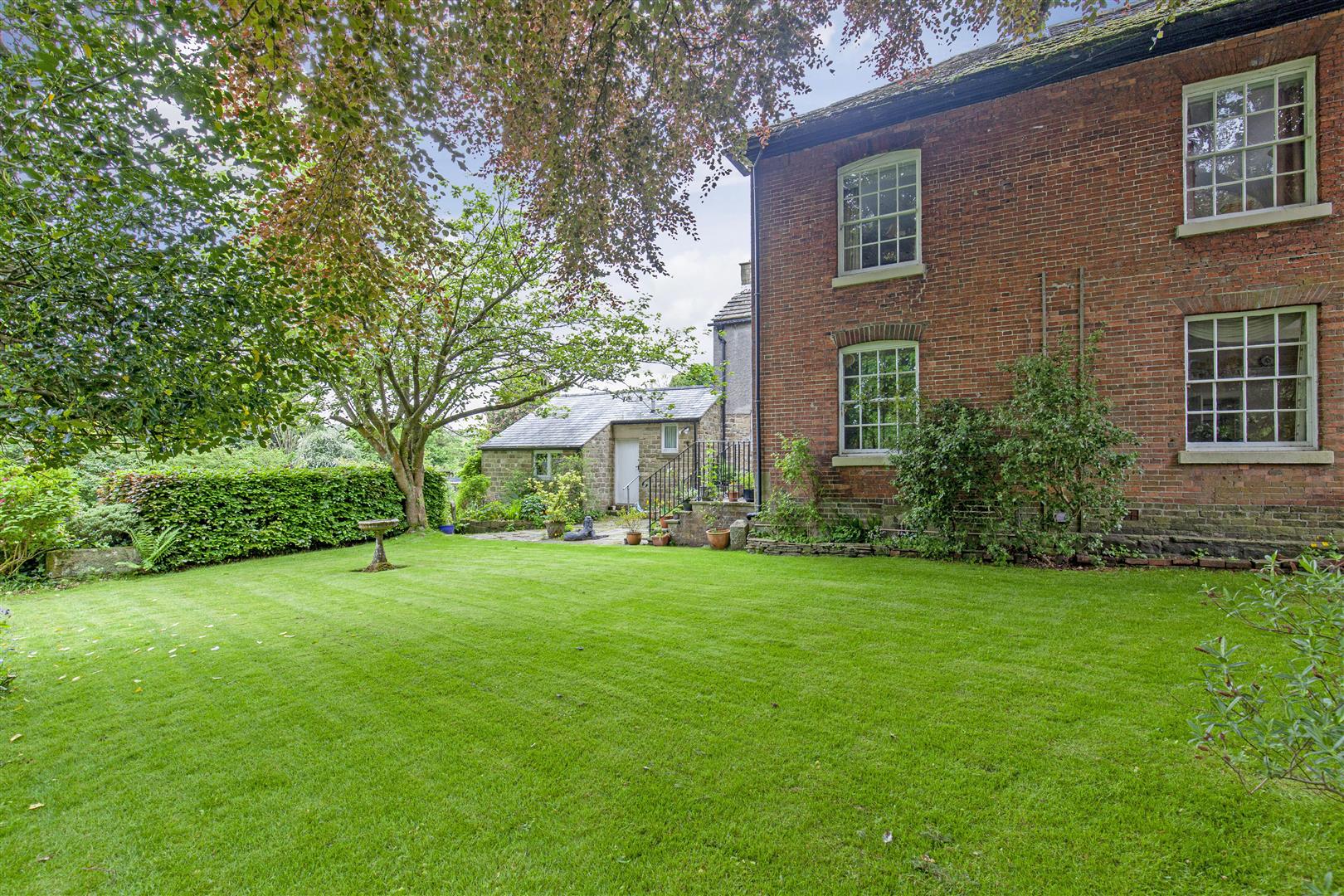 The Brick House, Church Street, Eyam, Hope Valley, S32 5QH