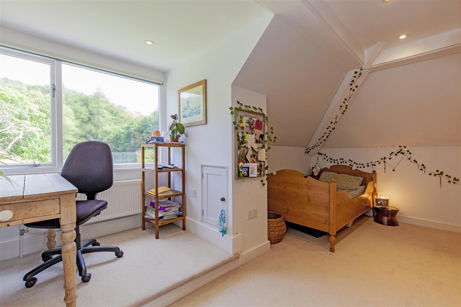 Thorn Cottage, Froggatt Lane, Froggatt, Hope Valley, S32 3ZA