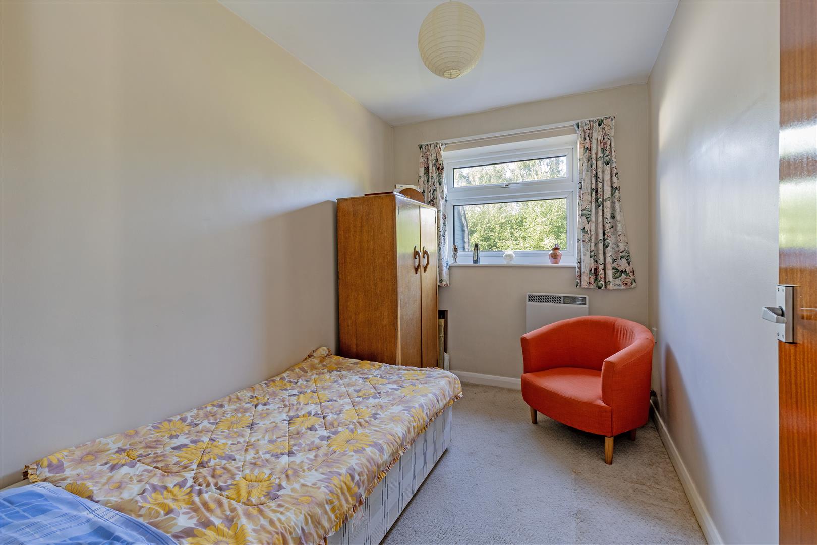 6, Ladybower Drive, Hathersage, Hope Valley, S32 1DR