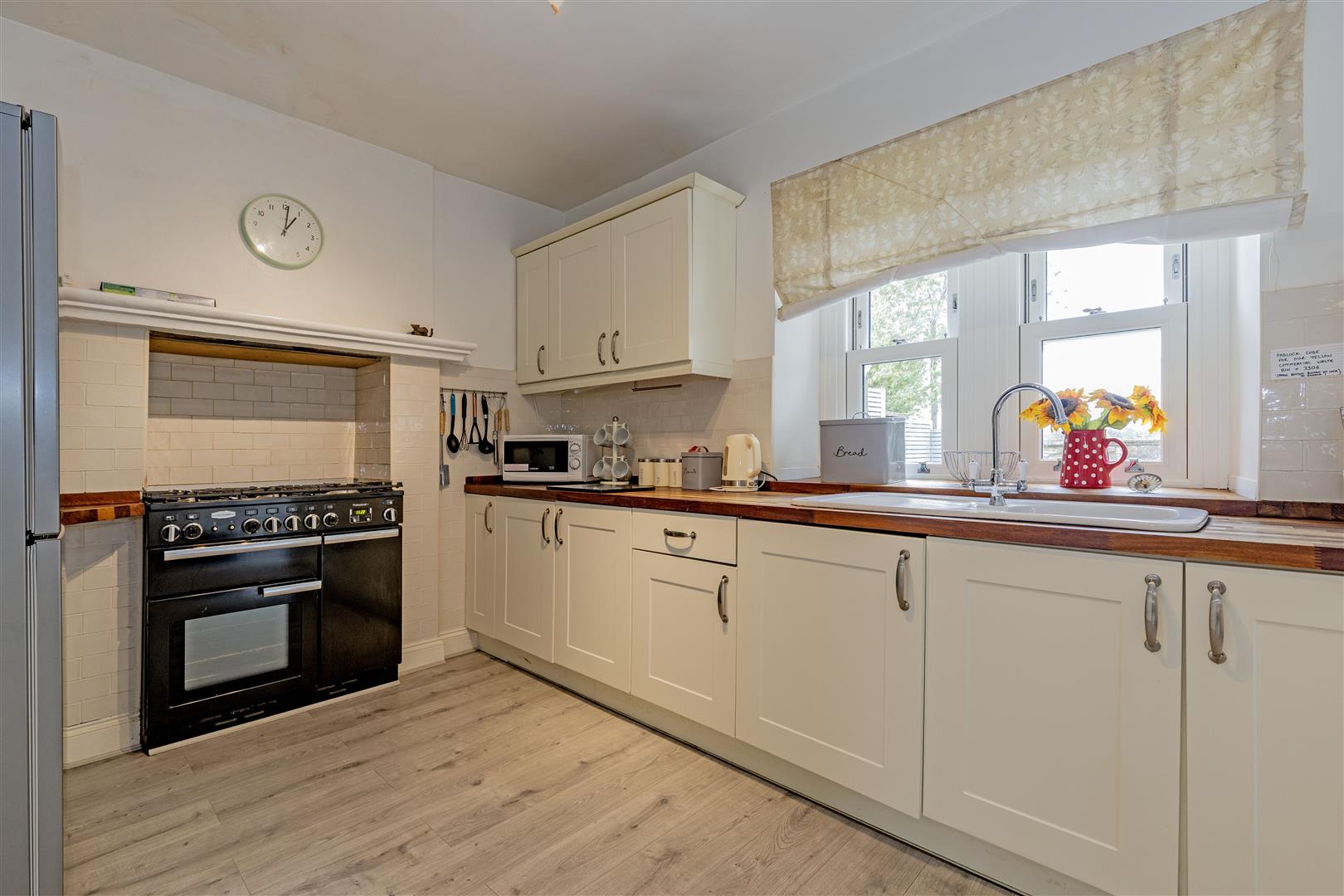 6 Old Post Office Row, Main Road, Bamford, Hope Valley, S33 0DY