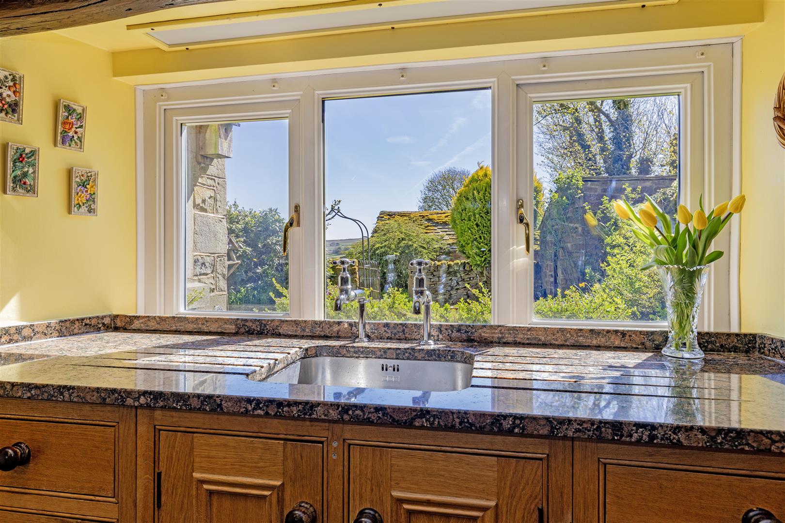 Peterwood Cottage, Abney Grange, Abney, Hope Valley, S32 1AH