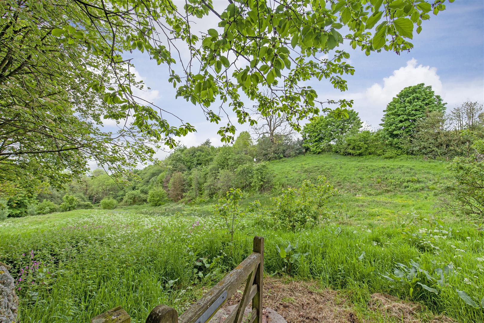 Little Gatehouse, Gatehouse Lane, Hathersage, Hope Valley, S32 1BQ