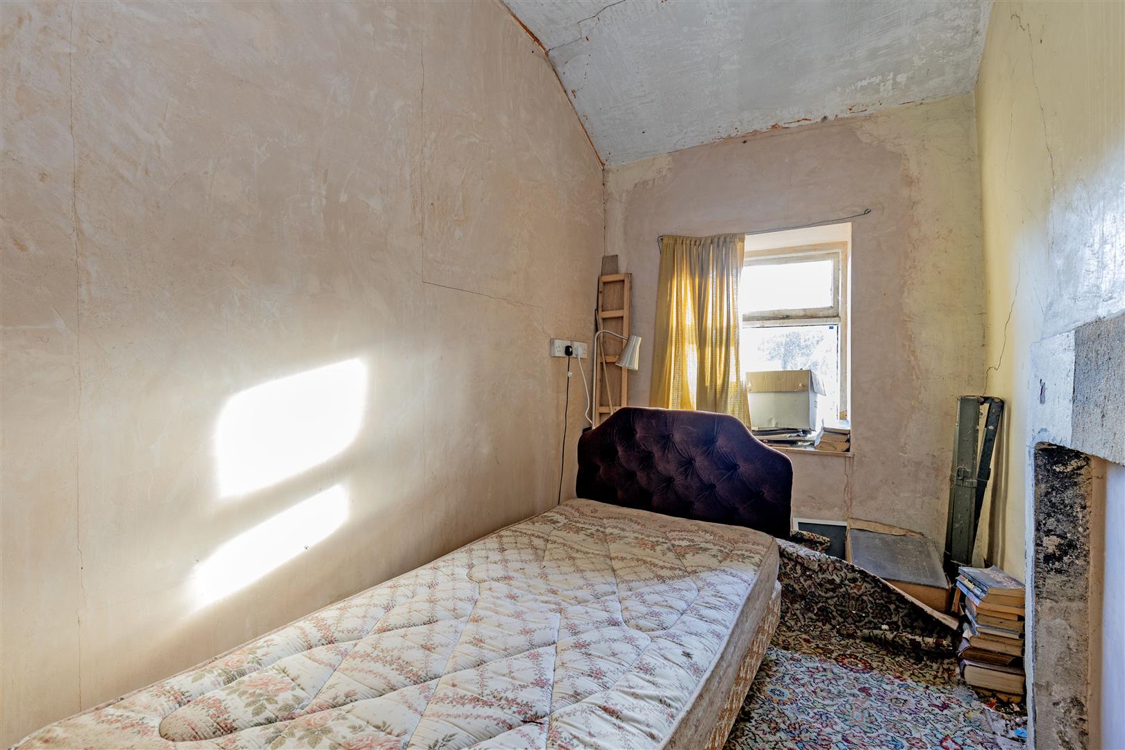 Two Edge View, Smalldale, Bradwell, Hope Valley, S33 9JQ