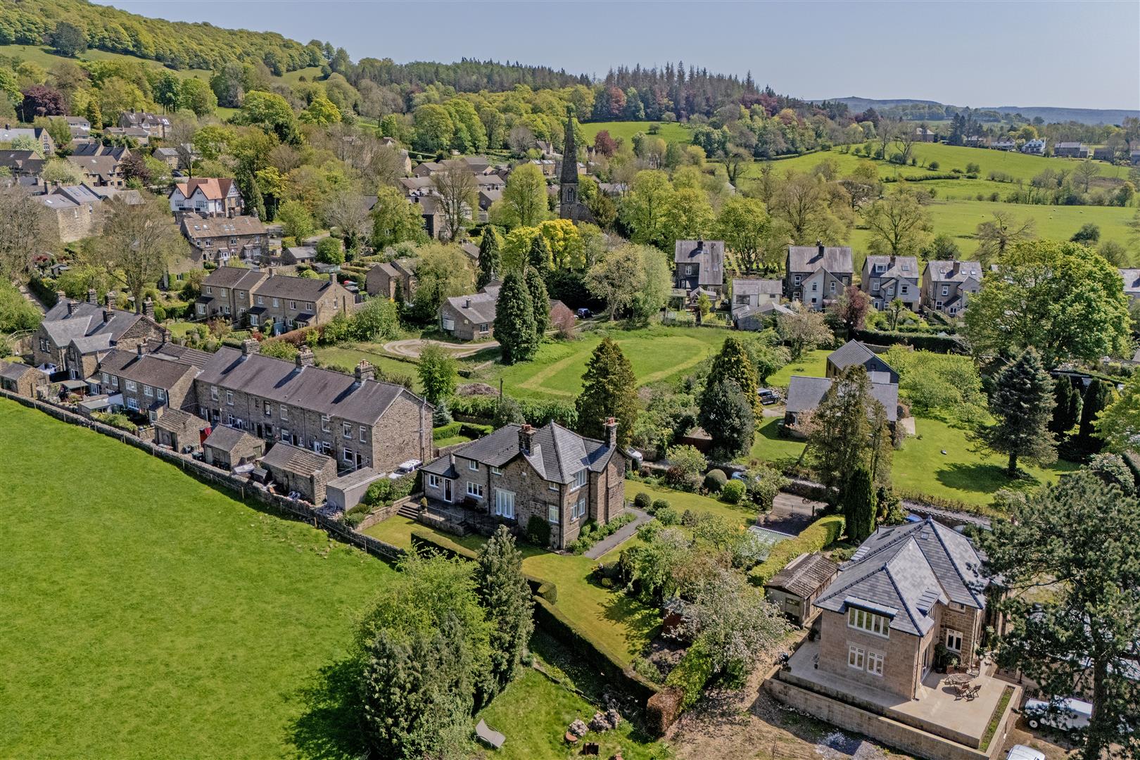 Mill Rise, The Hollow, Bamford, Hope Valley, S33 0DU