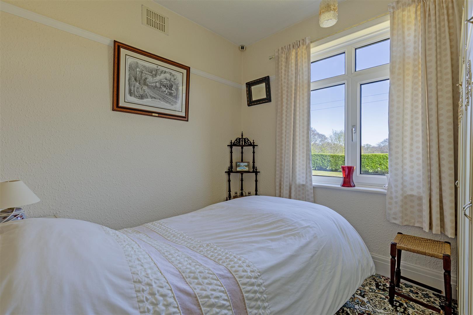 Glenhaven, Sherwood Avenue, Hope, Hope Valley, S33 6RQ