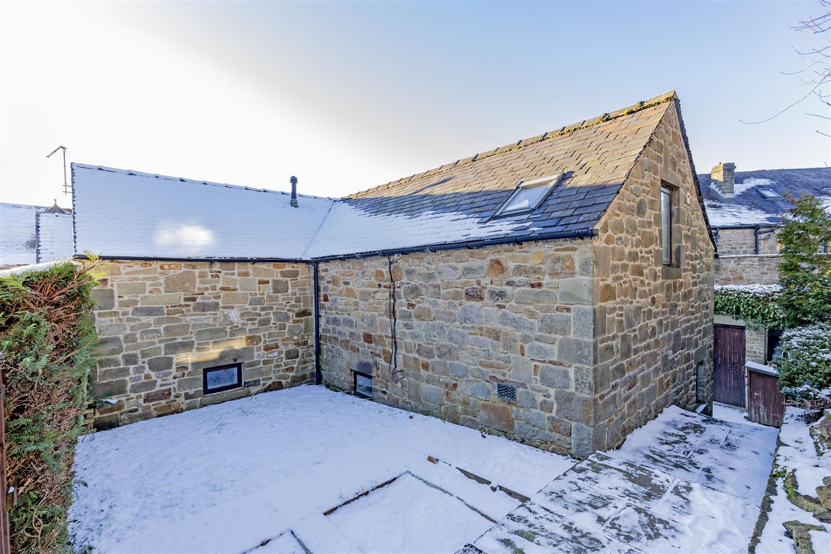 Jaywyze Cottage, Main Road, Bamford, Hope Valley, S33 0AY