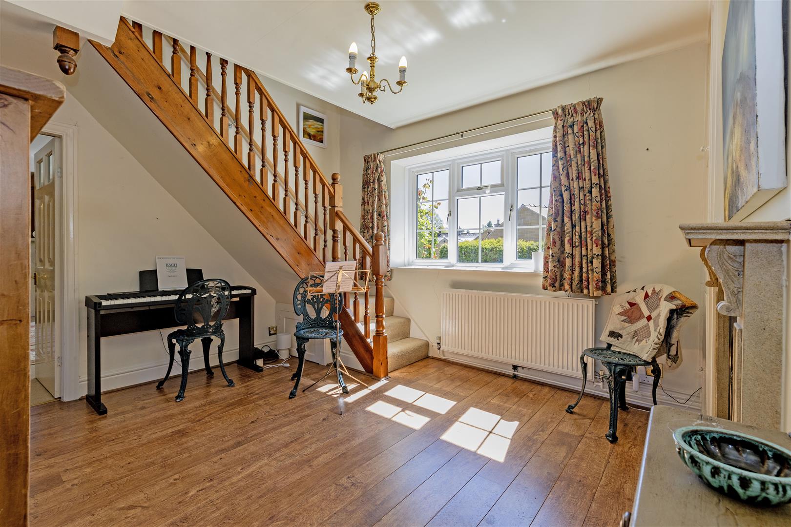 Warren Cottage, The Green, Curbar, Hope Valley, S32 3YH