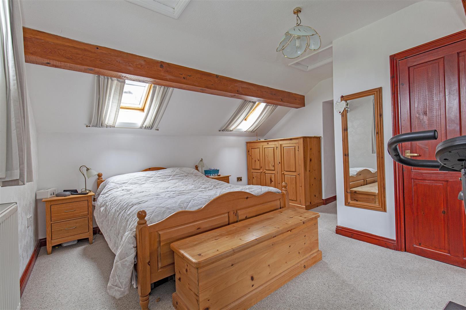 The Barn, Main Road, Grindleford, Hope Valley, S32 2HE