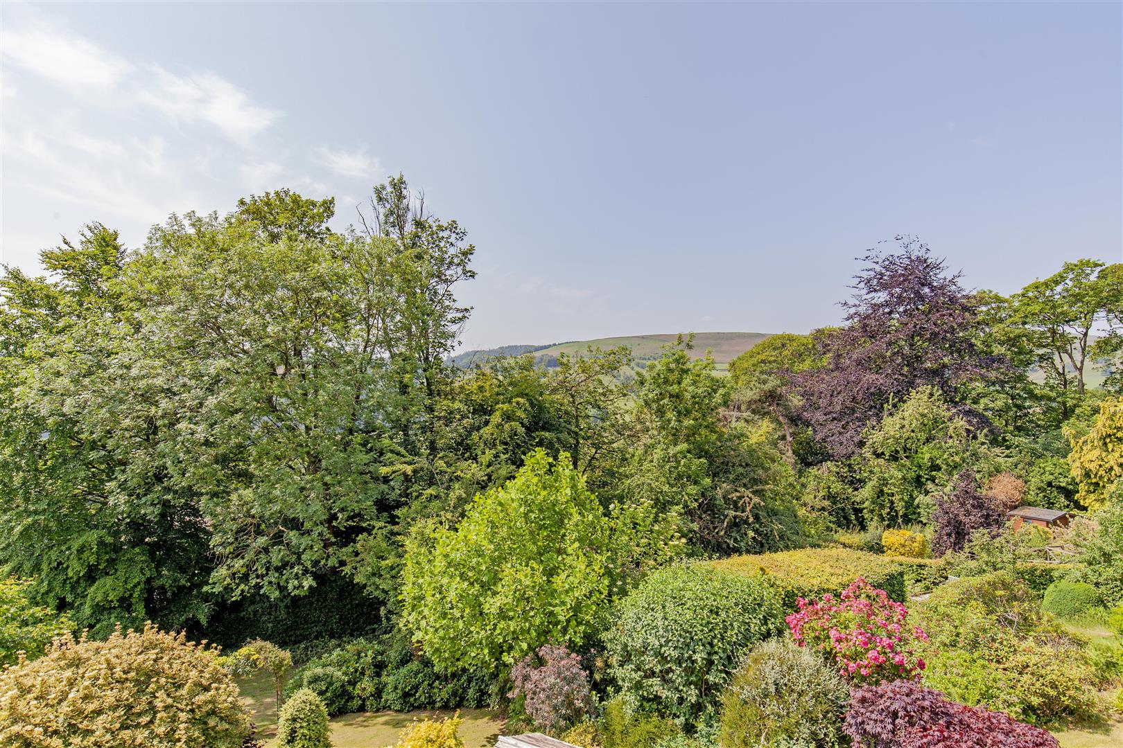 Pax, 5 Derwent Lane, Hathersage, Hope Valley, S32 1AS